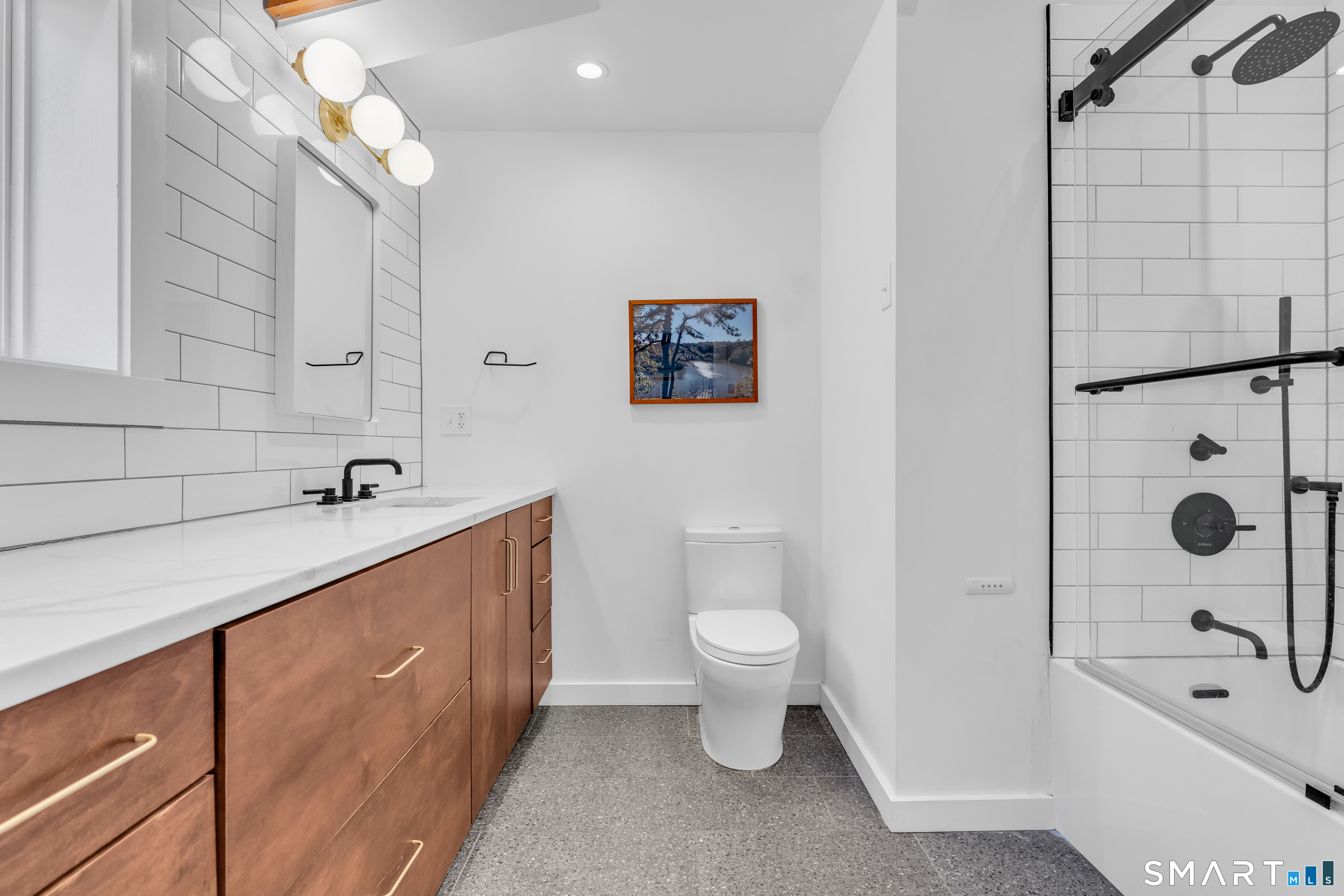 401 3 Corners Road Guilford, CT 06437 - Photo 23 of 39