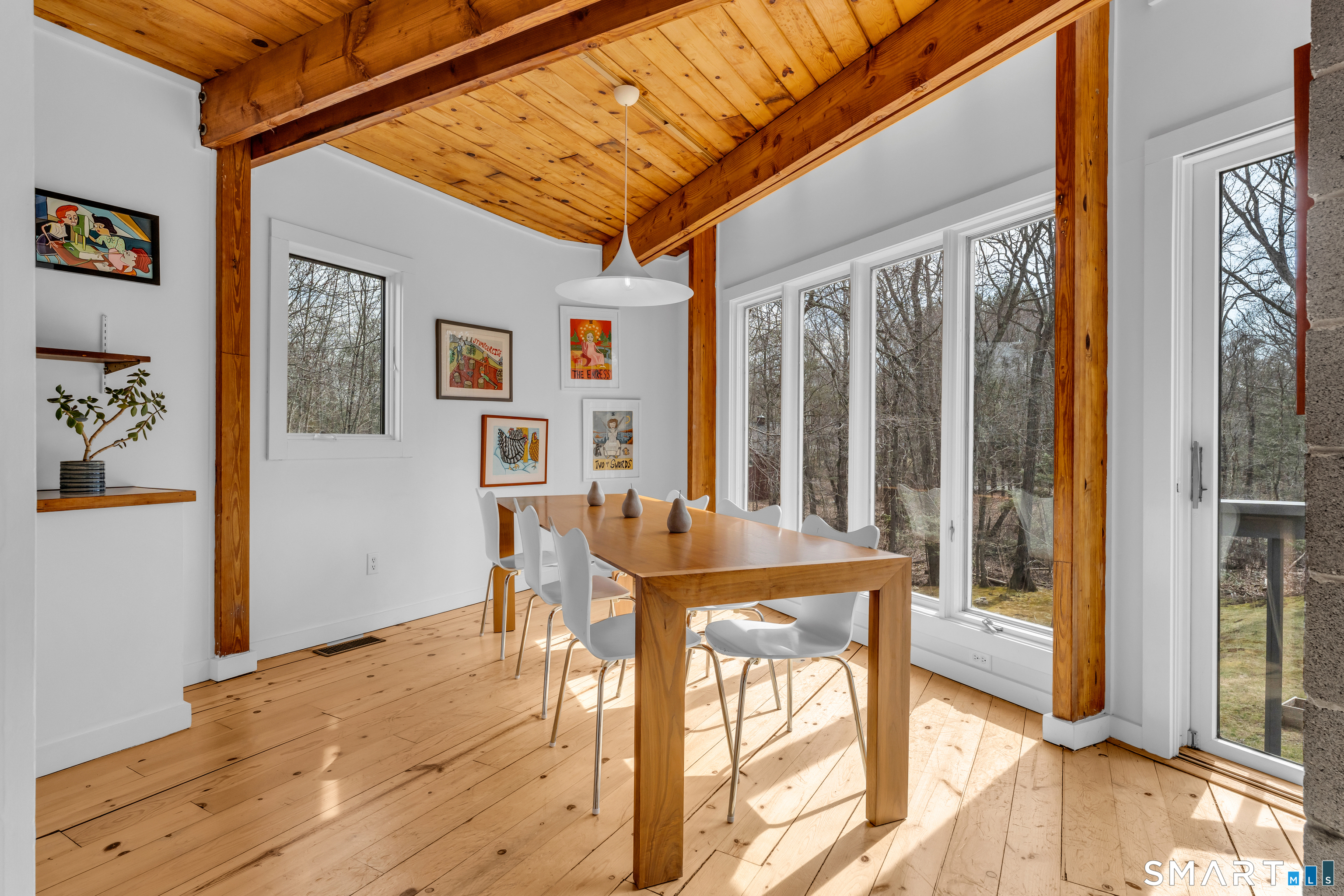 401 3 Corners Road Guilford, CT 06437 - Photo 8 of 39