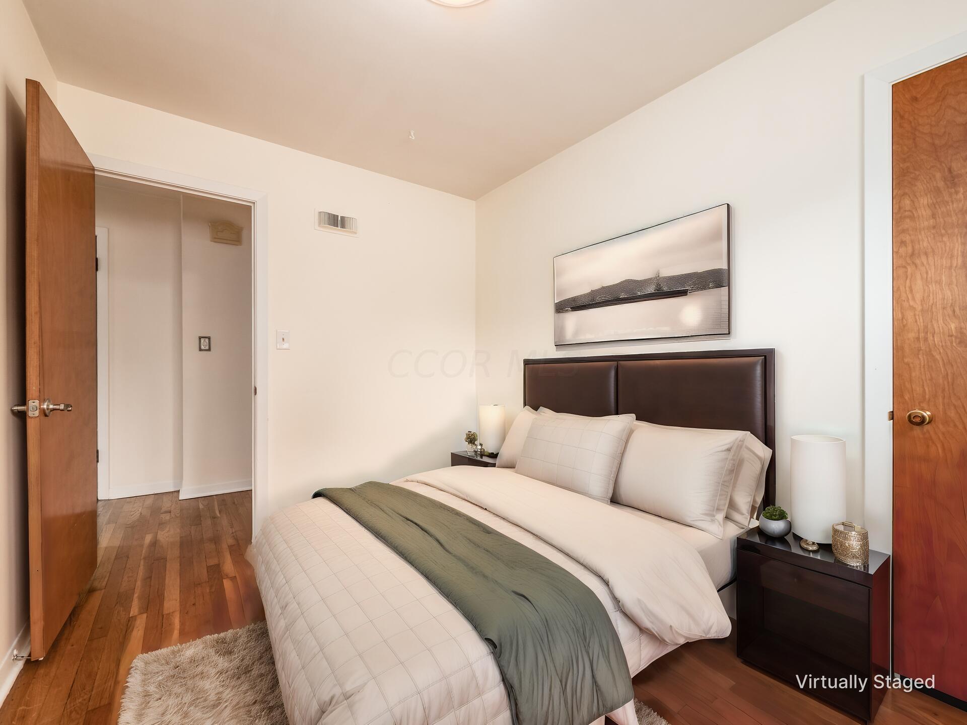 3180 Ainwick Road Columbus, OH 43221 - Photo 26 of 57 Bedroom #2