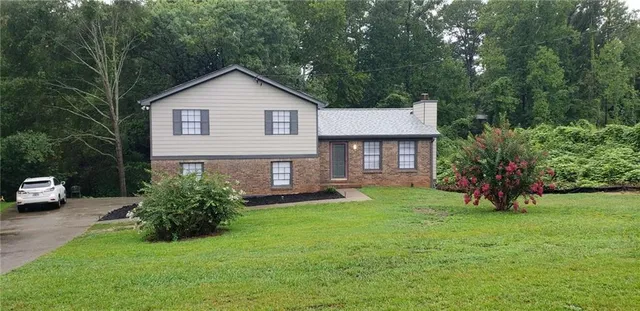 $1,900 | 73 Huff Drive, Lawrenceville, GA 30044