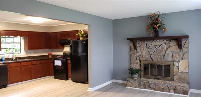 $1,900 | 73 Huff Drive, Lawrenceville, GA 30044