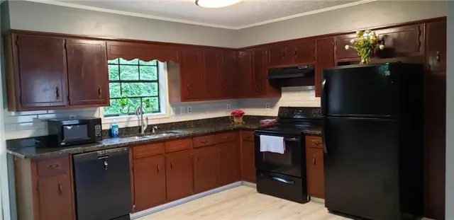 $1,900 | 73 Huff Drive, Lawrenceville, GA 30044