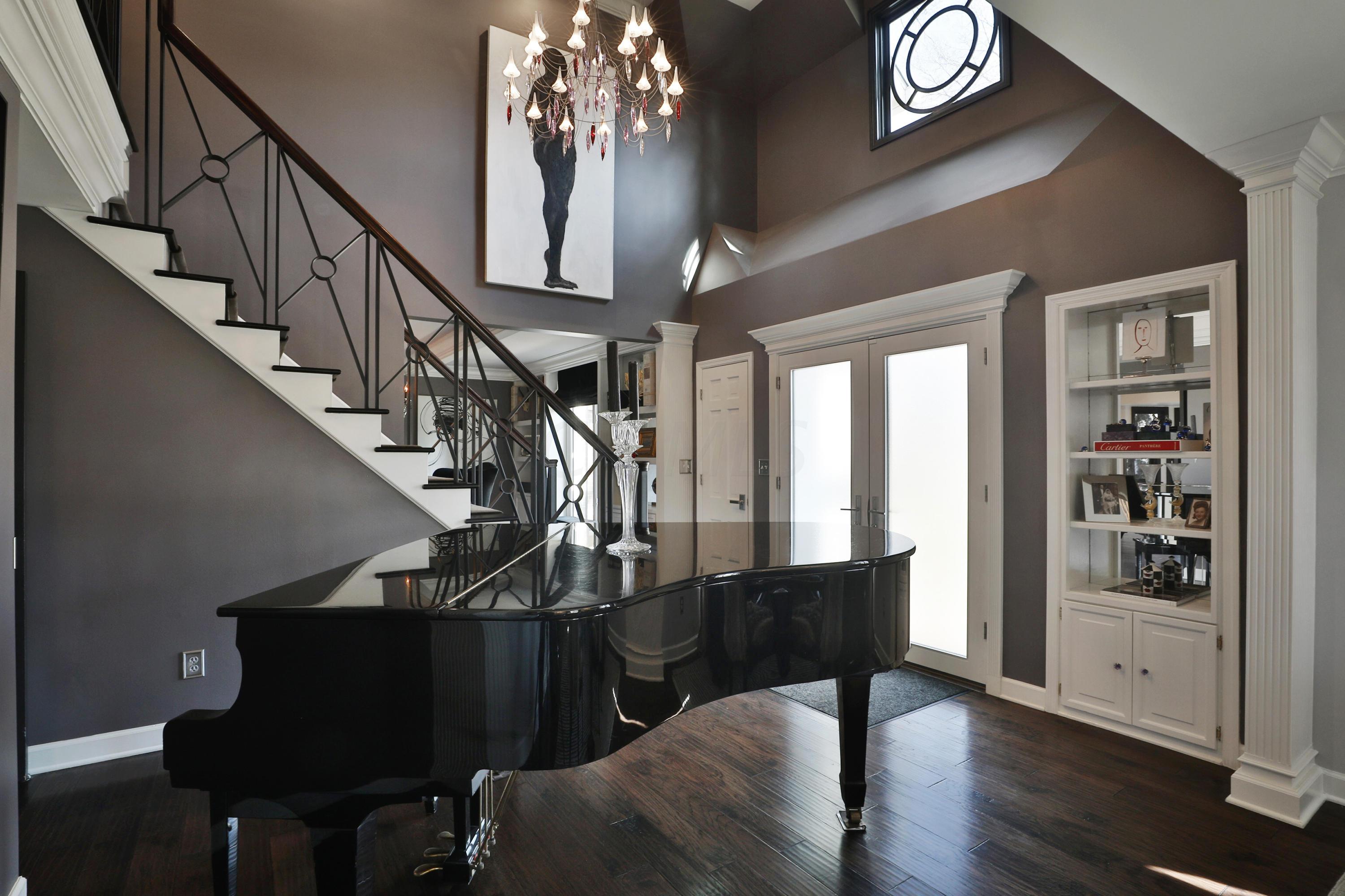 685 Old Farm Road Columbus, OH 43213 - Photo 13 of 58 Gallery Image 13