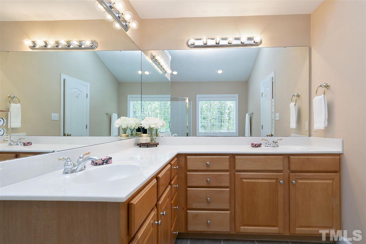 12225 Orchardgrass Lane Raleigh, NC 27614 - Photo 15 of 26 Gallery Image 15