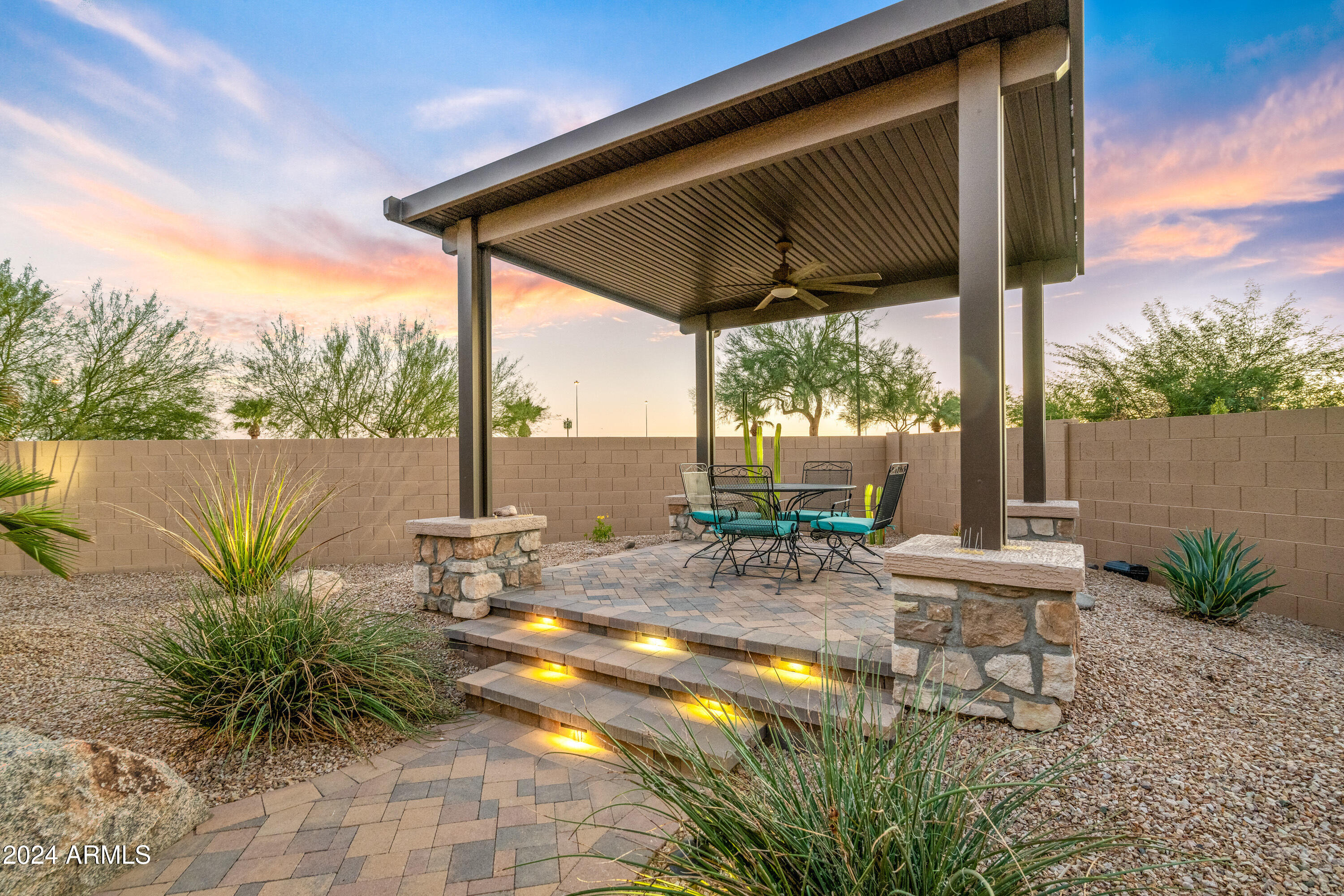 16495 West Almeria Road Goodyear, AZ 85395 - Photo 8 of 62 _DSC0809