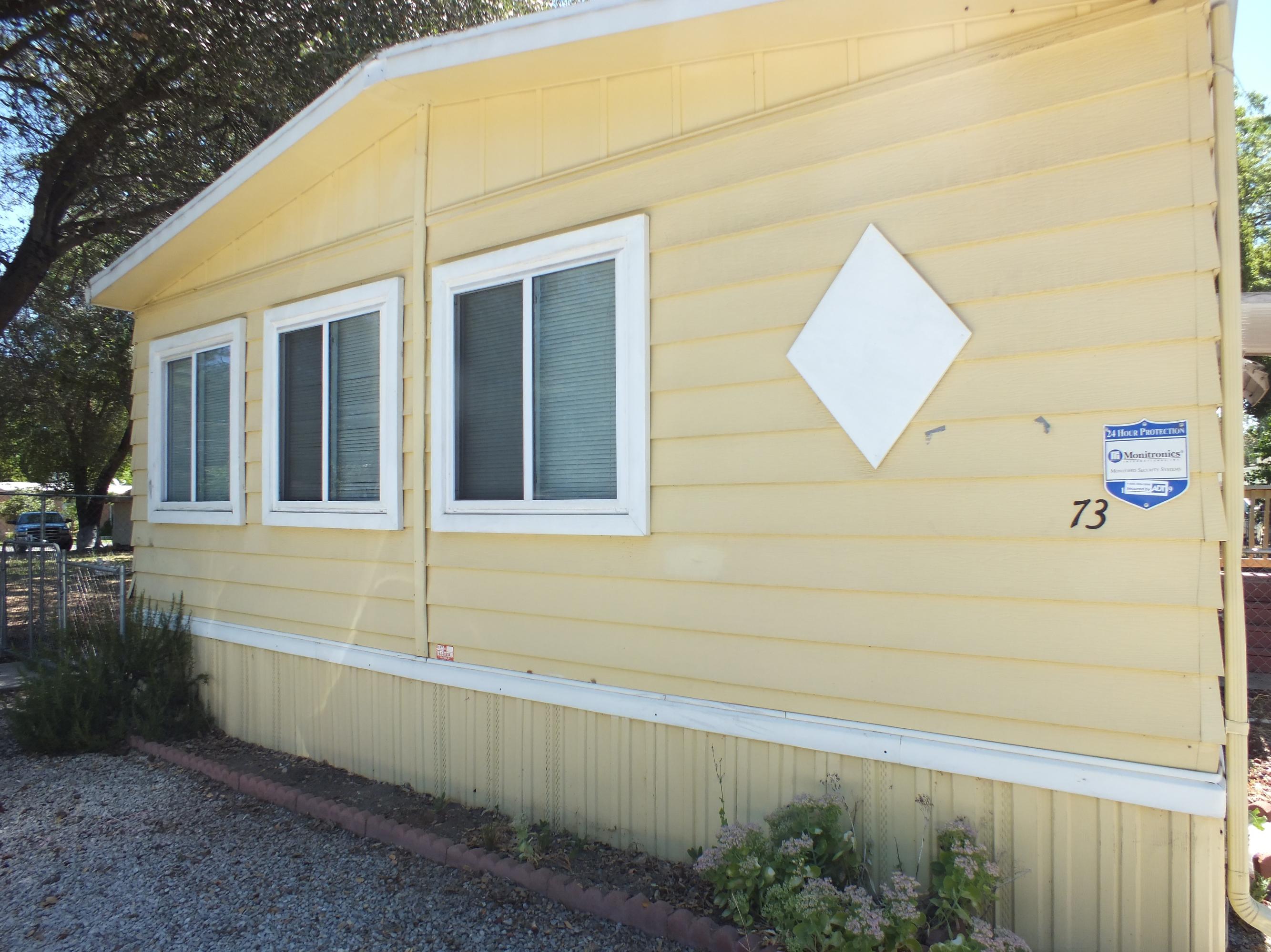 7725 Happy Valley Road, Unit DELUXE Anderson, CA 96007 - Photo 8 of 29 a bathroom with a bathtub and shower