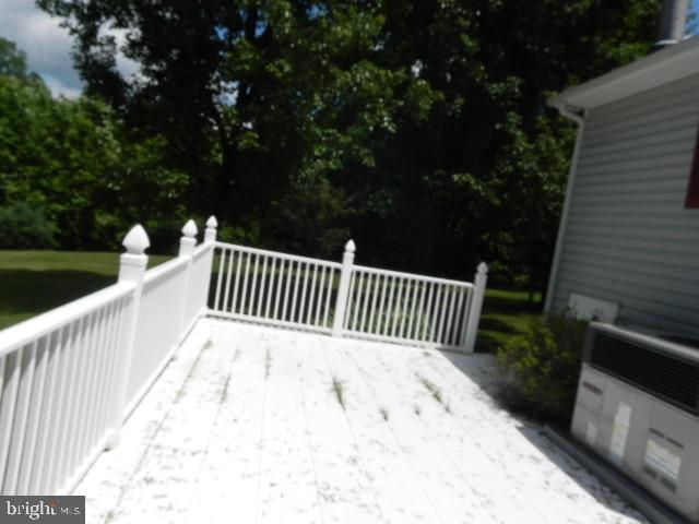 1489 Williams Farm Road King George, VA 22485 - Photo 24 of 33 Rear deck