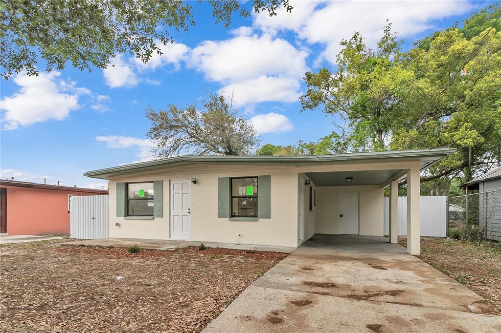 906 East Bougainvillea Ave  