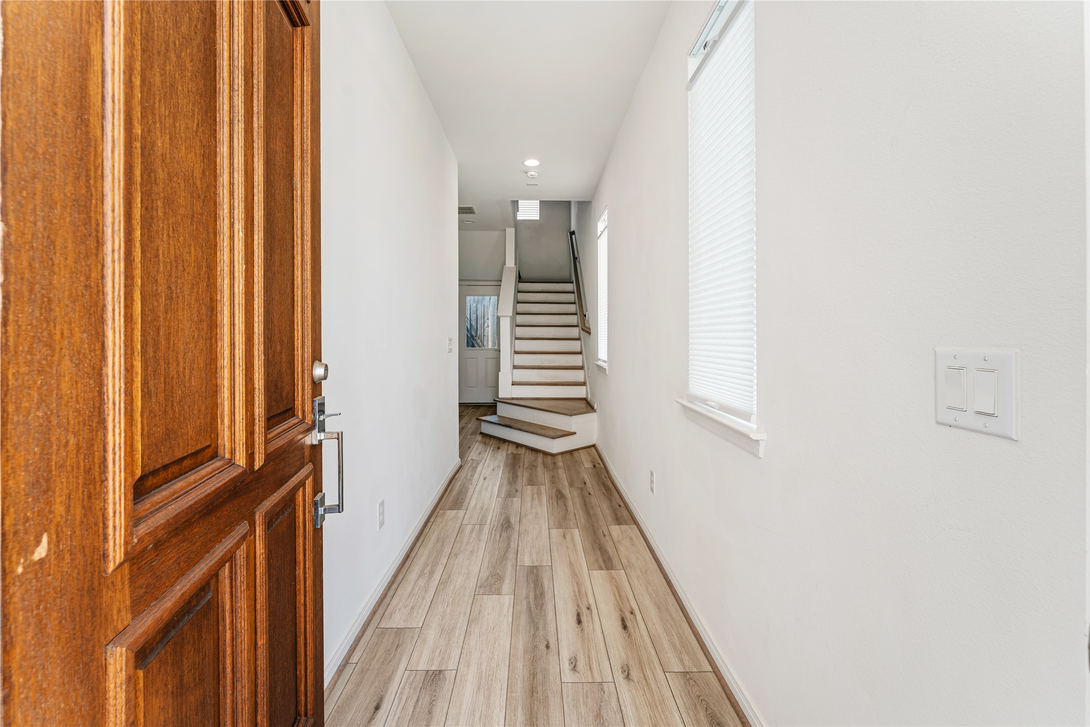 1526 Ojeman Road, Unit A Houston, TX 77055 - Photo 3 of 28