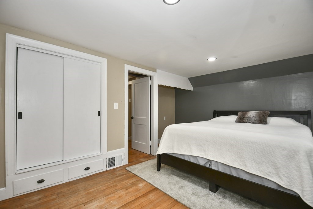 19 Ridge Street Westminster, MA 01473 - Photo 19 of 31 Gallery Image 19