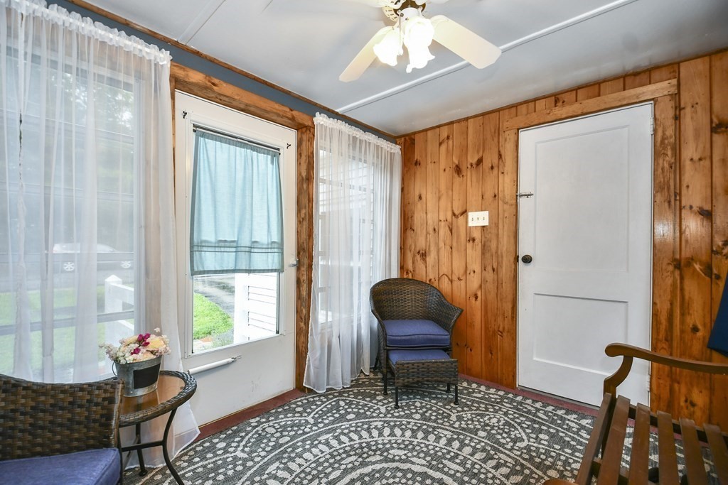 19 Ridge Street Westminster, MA 01473 - Photo 3 of 31 Gallery Image 3