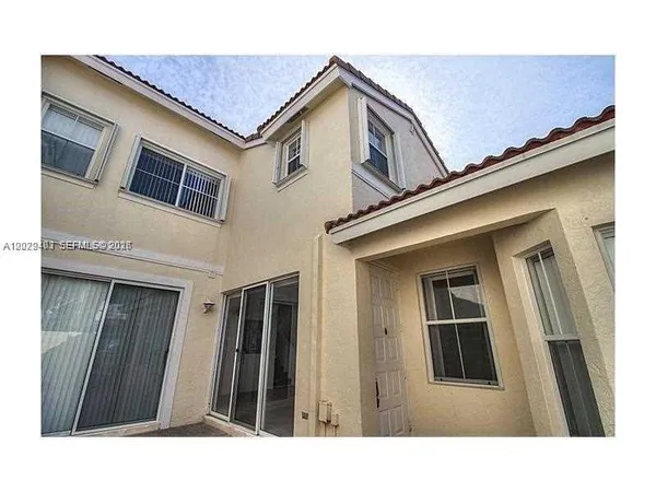 $3,650 | 960 Corkwood Street, Hollywood, FL 33019