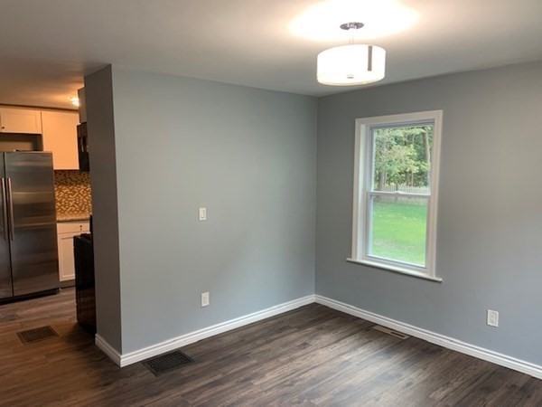6 Dummer Avenue Georgetown, MA 01833 - Photo 4 of 36 Gallery Image 4