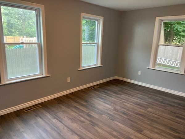 6 Dummer Avenue Georgetown, MA 01833 - Photo 9 of 36 Gallery Image 9