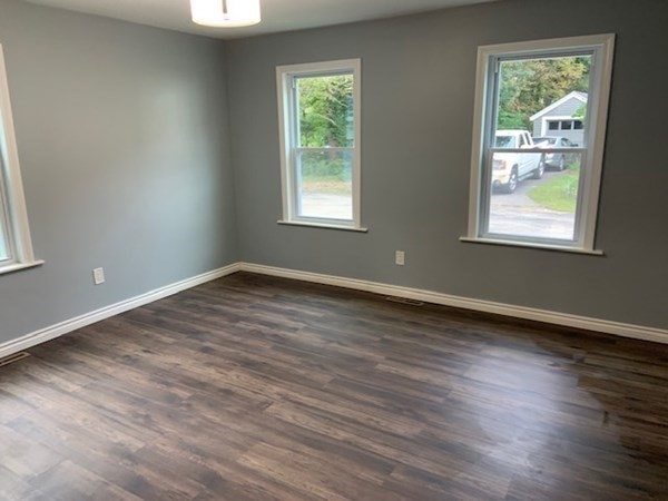 6 Dummer Avenue Georgetown, MA 01833 - Photo 10 of 36 Gallery Image 10