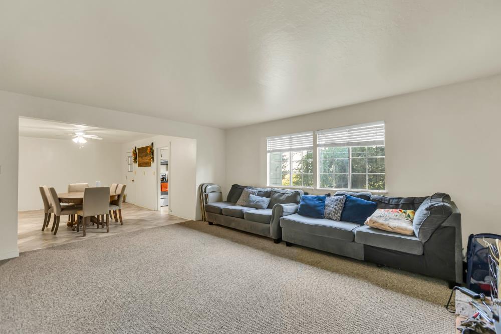 53140 South River Road Clarksburg, CA 95612 - Photo 4 of 66 a living room with furniture and a window