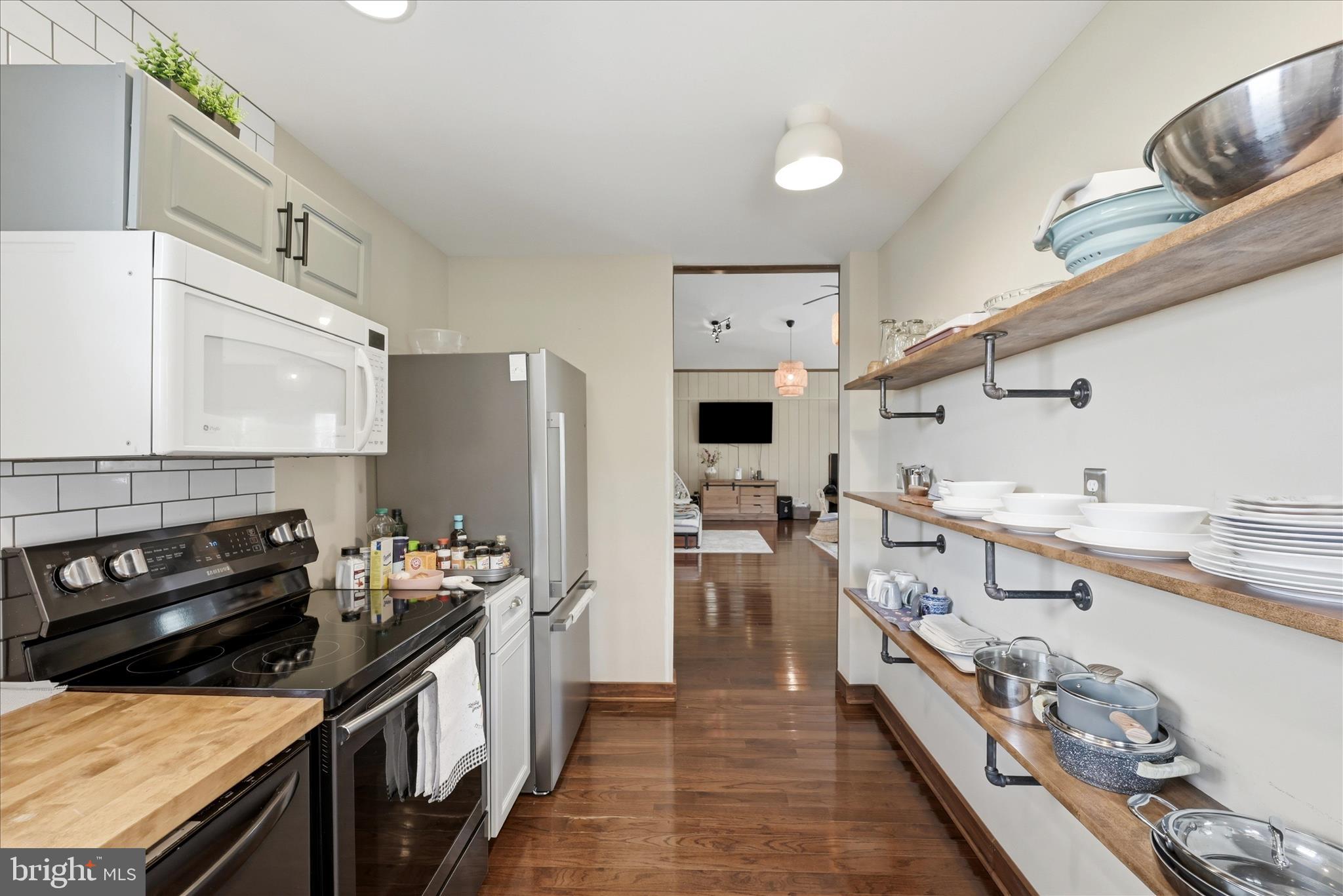 2121 South Pifer Road Star Tannery, VA 22654 - Photo 83 of 126 Kitchen