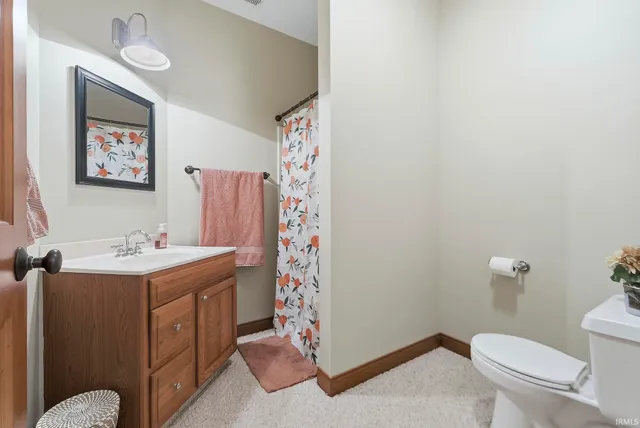 $550,000 | 1626 East Keiser Road, Columbia City, IN 46725