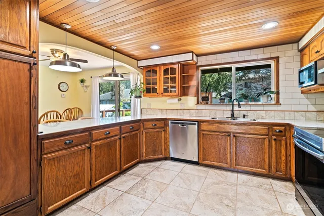 $418,600 | 902 North Baker Street, Westport, WA 98595