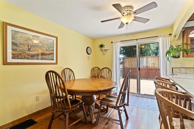 $418,600 | 902 North Baker Street, Westport, WA 98595