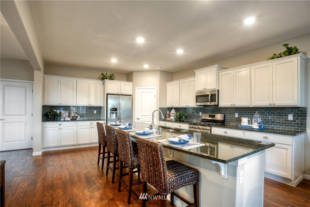 16003 Meridian Avenue South, Unit 23 Bothell, WA 98012 - Photo 5 of 24