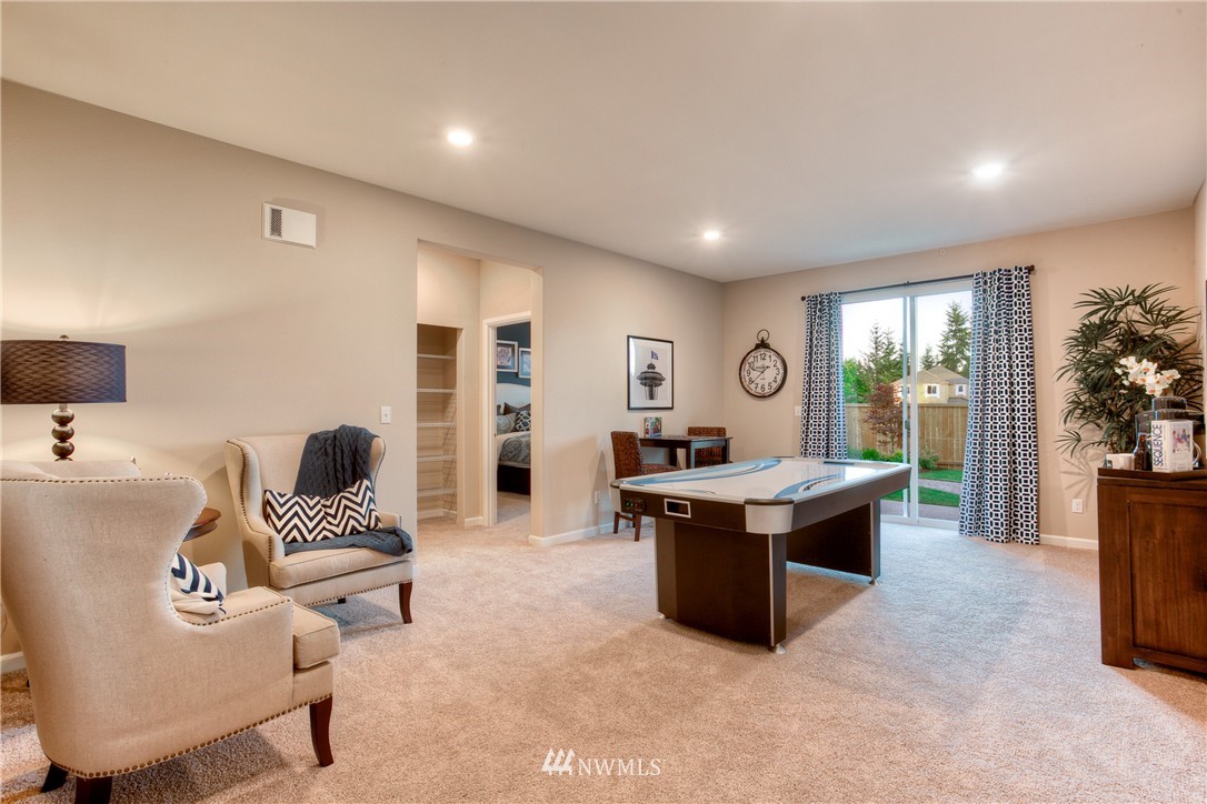 16003 Meridian Avenue South, Unit 23 Bothell, WA 98012 - Photo 8 of 24