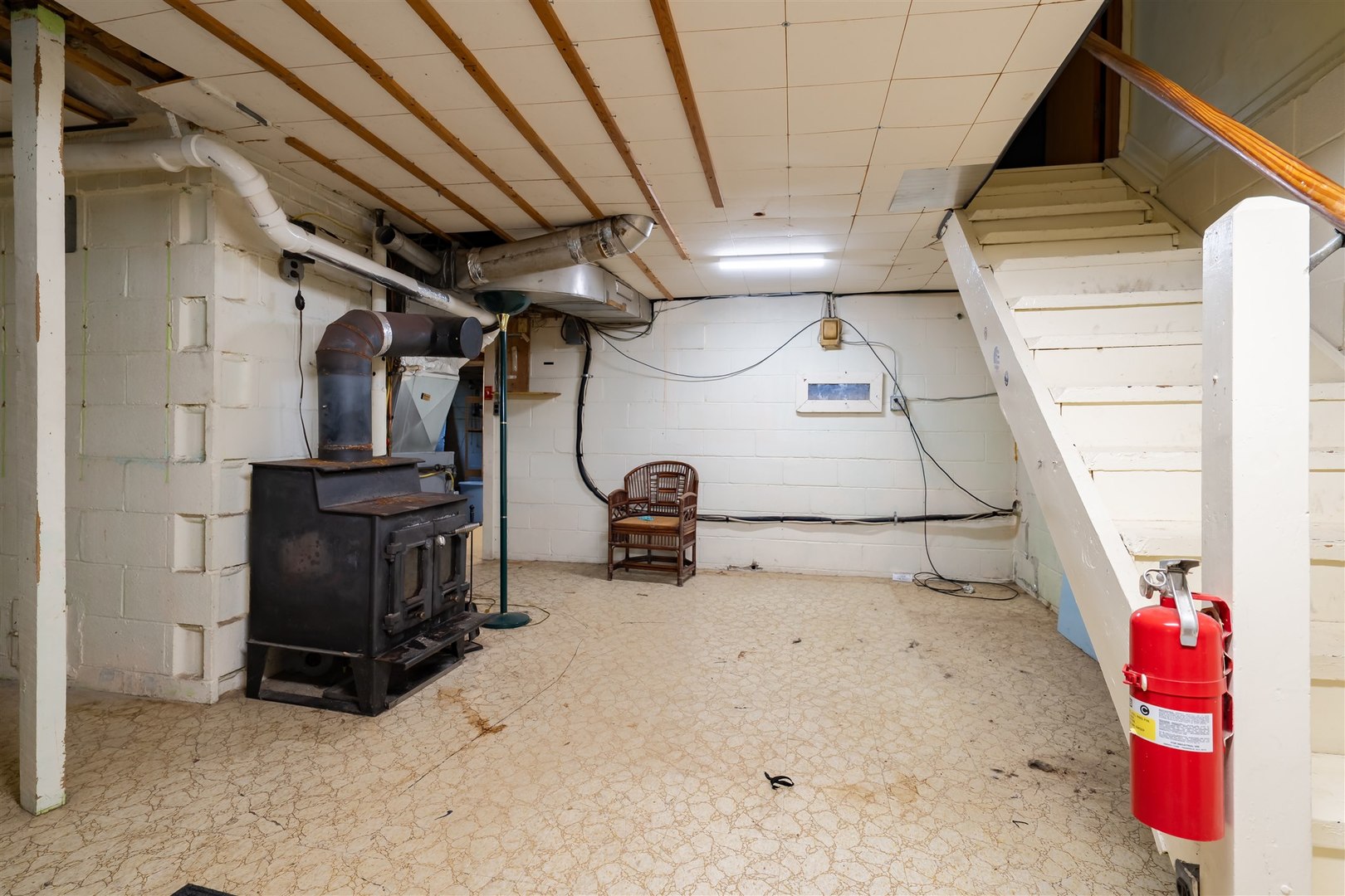 19097 1330 E Road Pontiac, IL 61764 - Photo 20 of 48 a view of garage