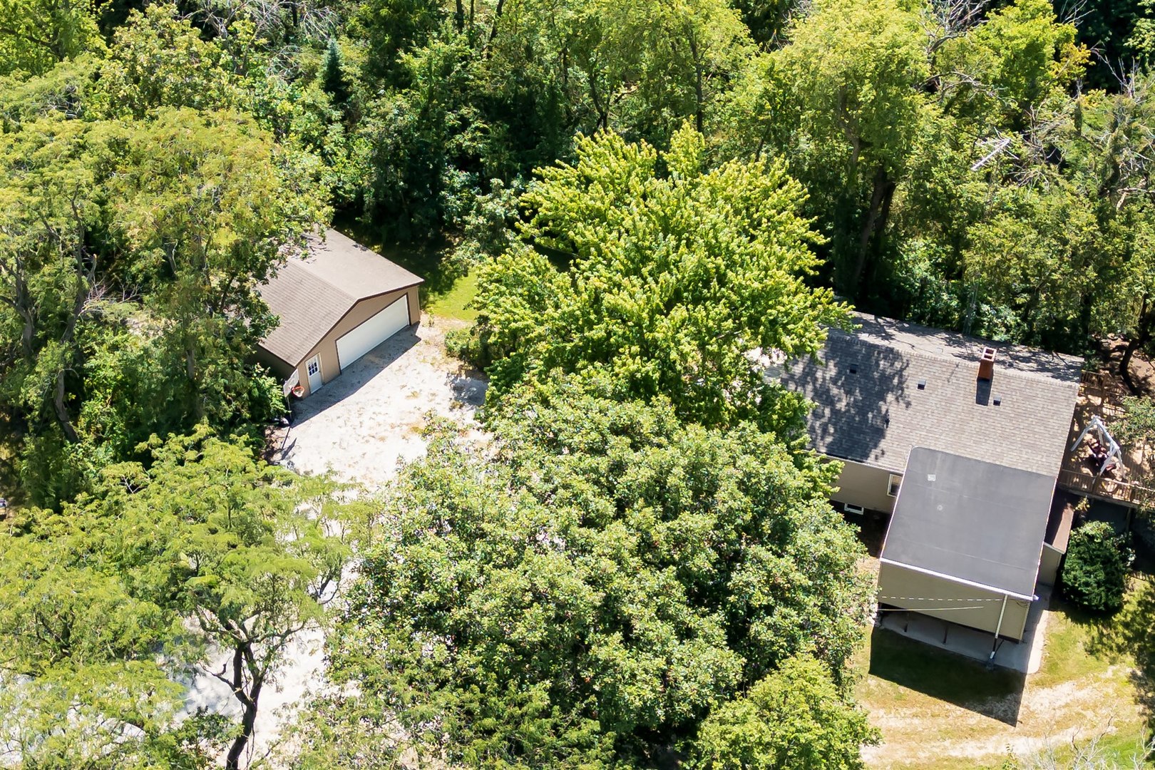 19097 1330 E Road Pontiac, IL 61764 - Photo 43 of 48 an aerial view of a house with a yard