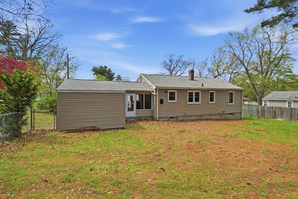 33 Overhill Drive Springfield, MA 01129 - Photo 24 of 31