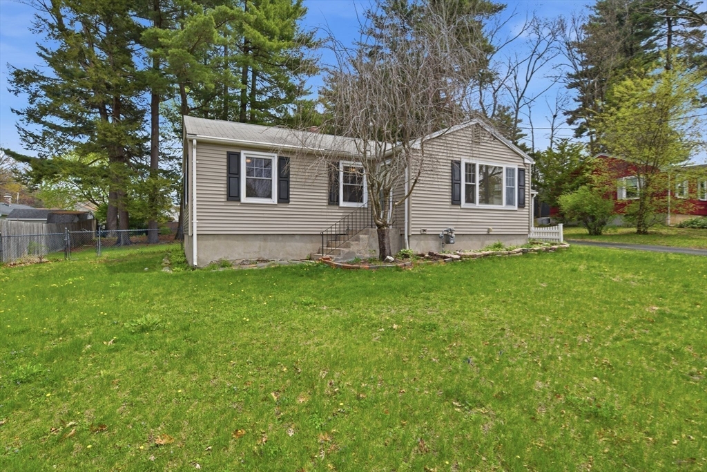 33 Overhill Drive Springfield, MA 01129 - Photo 27 of 31