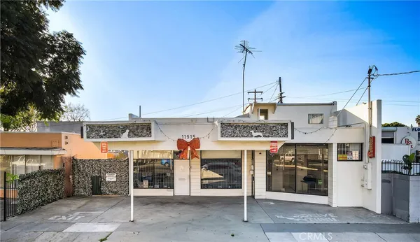 $999,000 | 11915 South Inglewood Avenue, Hawthorne, CA 90250