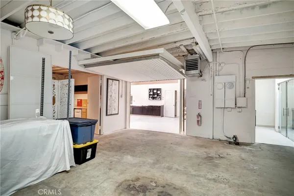 $999,000 | 11915 South Inglewood Avenue, Hawthorne, CA 90250