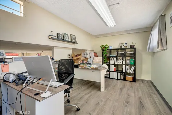 $999,000 | 11915 South Inglewood Avenue, Hawthorne, CA 90250