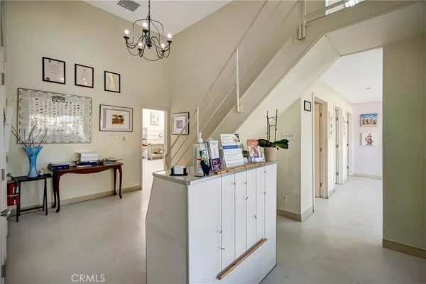 $999,000 | 11915 South Inglewood Avenue, Hawthorne, CA 90250