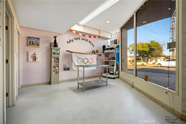 $999,000 | 11915 South Inglewood Avenue, Hawthorne, CA 90250