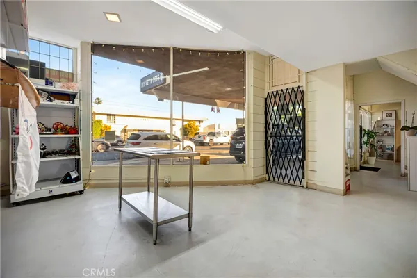 $999,000 | 11915 South Inglewood Avenue, Hawthorne, CA 90250