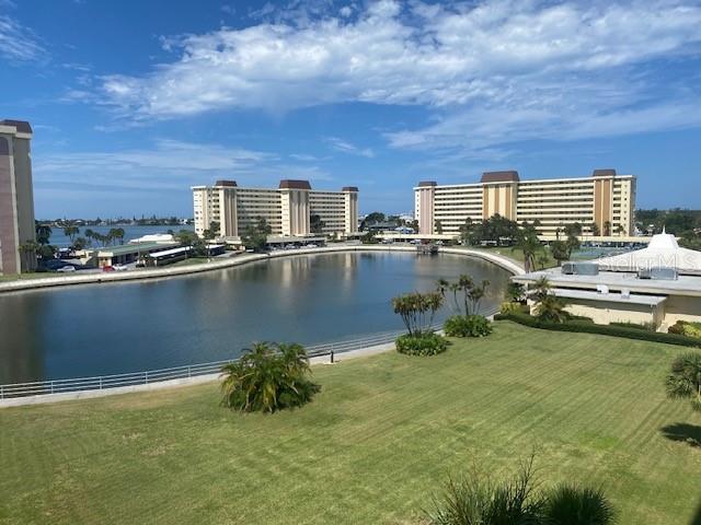 4575 Cove Circle, Unit 505 St. Petersburg, FL 33708 - Photo 2 of 24