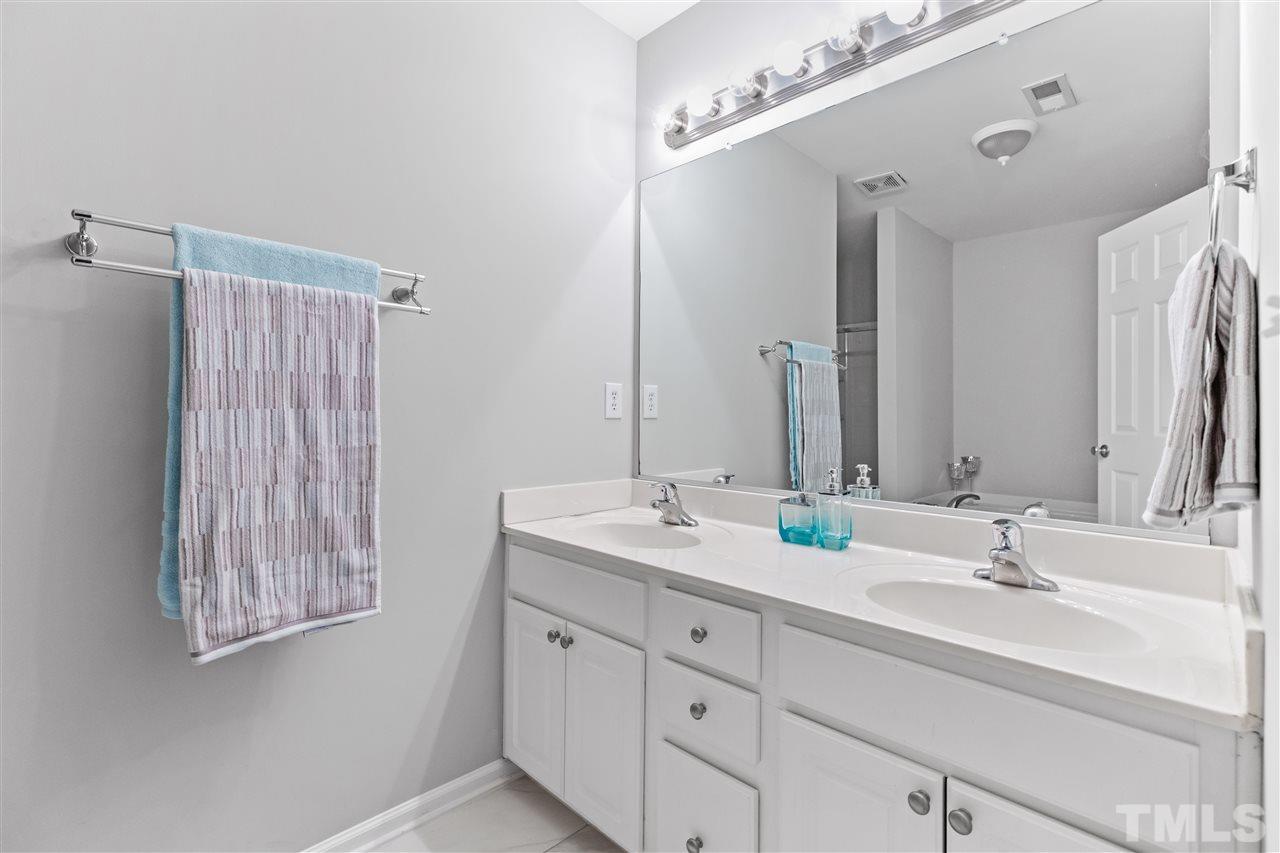 3039 Winding Waters Way Raleigh, NC 27614 - Photo 15 of 30 Gallery Image 15