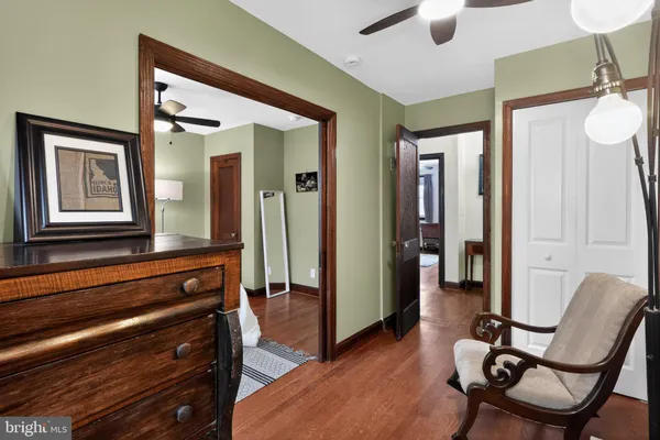 $4,400 | 32 Farragut Place Northwest, Unit (FURNISHED), Washington, DC 20011