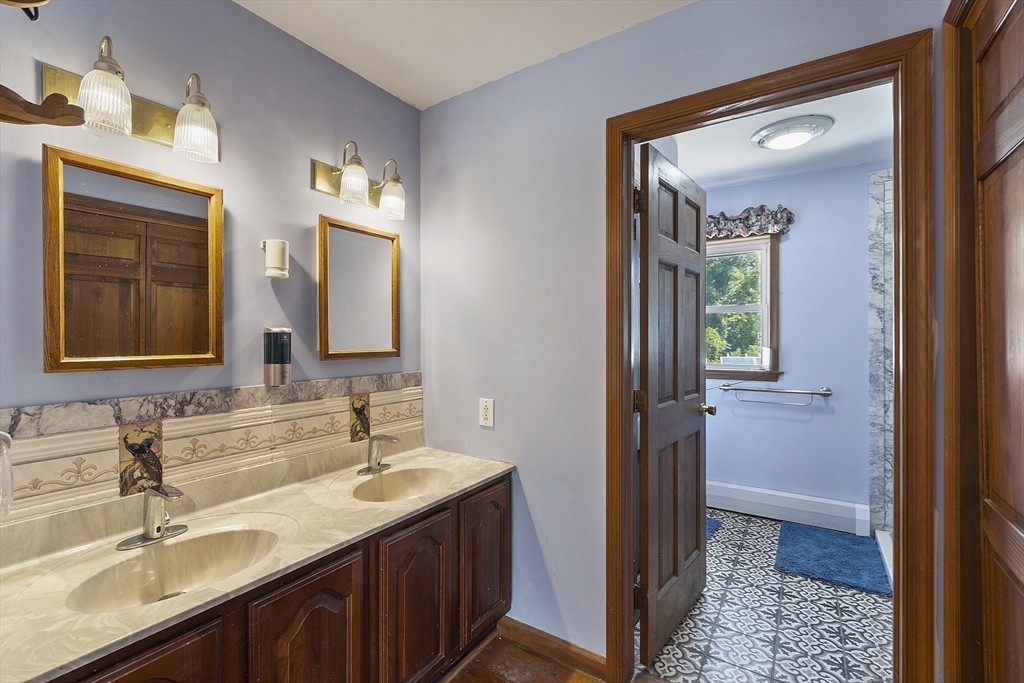 25 Chace Avenue Pepperell, MA 01463 - Photo 33 of 42