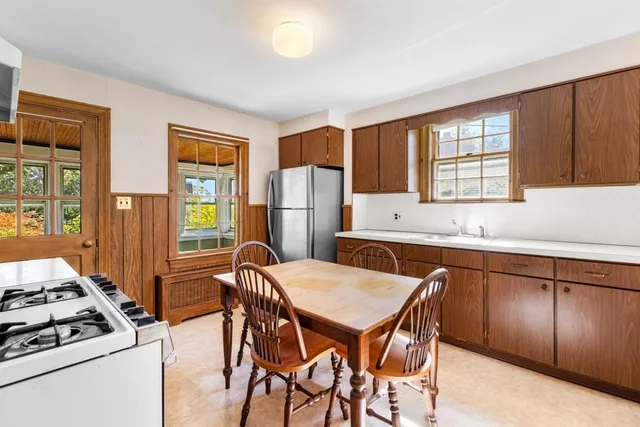 $822,000 | 39 Chester Street, Arlington, MA 02476