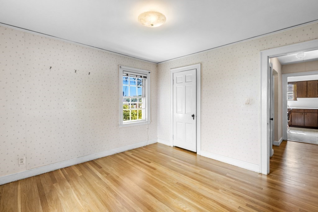 39 Chester Street Arlington, MA 02476 - Photo 17 of 27