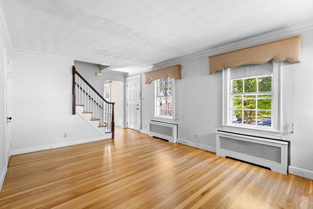 39 Chester Street Arlington, MA 02476 - Photo 6 of 27