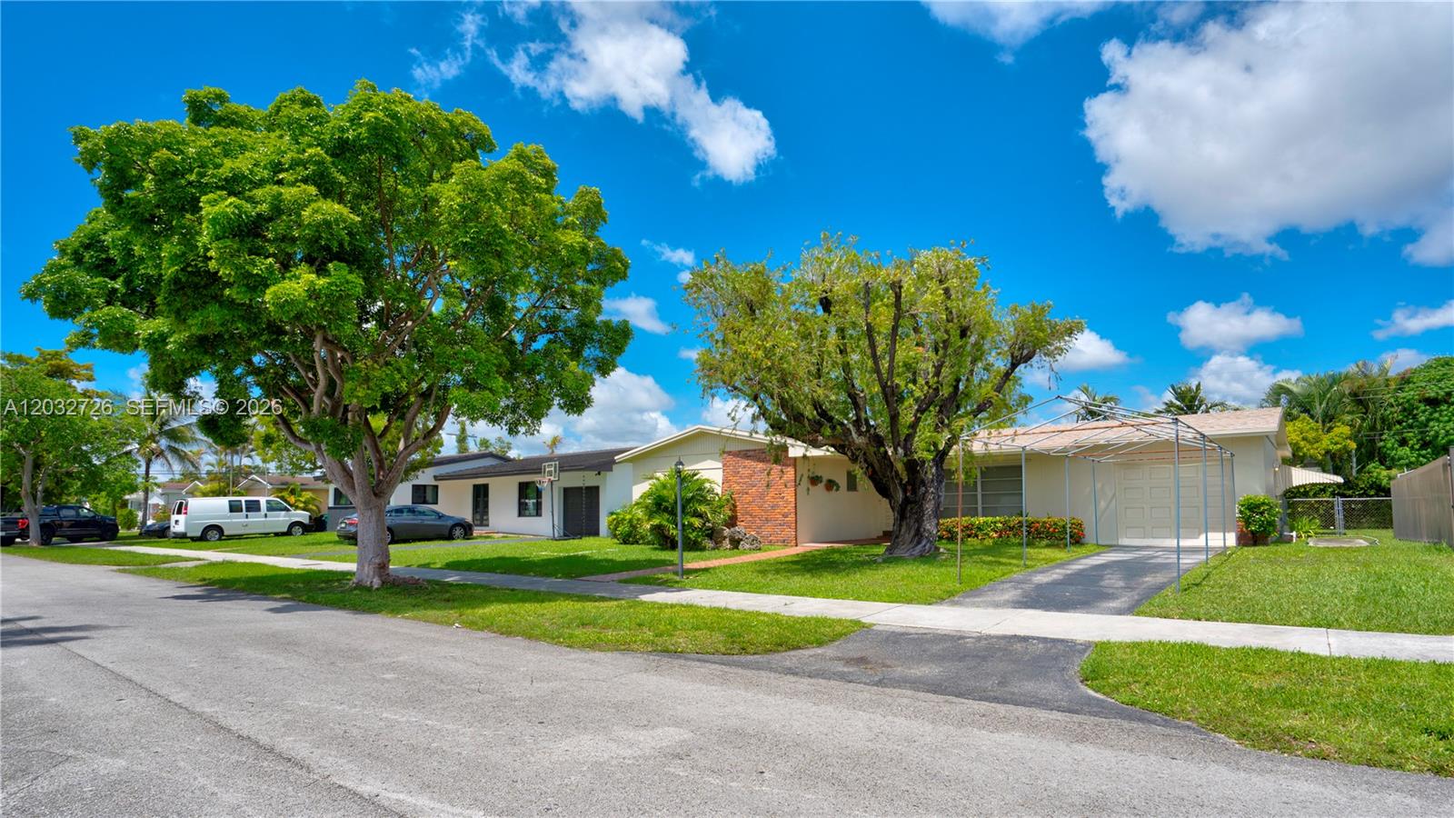 1730 Southwest 97th Place Miami, FL 33165 - Photo 8 of 44