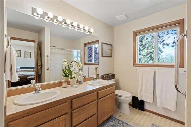 $599,900 | 4108 South Greystone Lane, Spokane, WA 99223