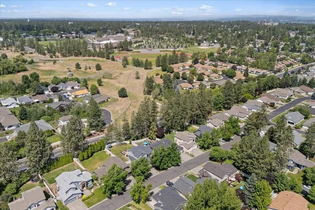 $599,900 | 4108 South Greystone Lane, Spokane, WA 99223