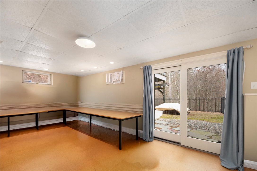 376 Hill Street Coventry, RI 02816 - Photo 17 of 34