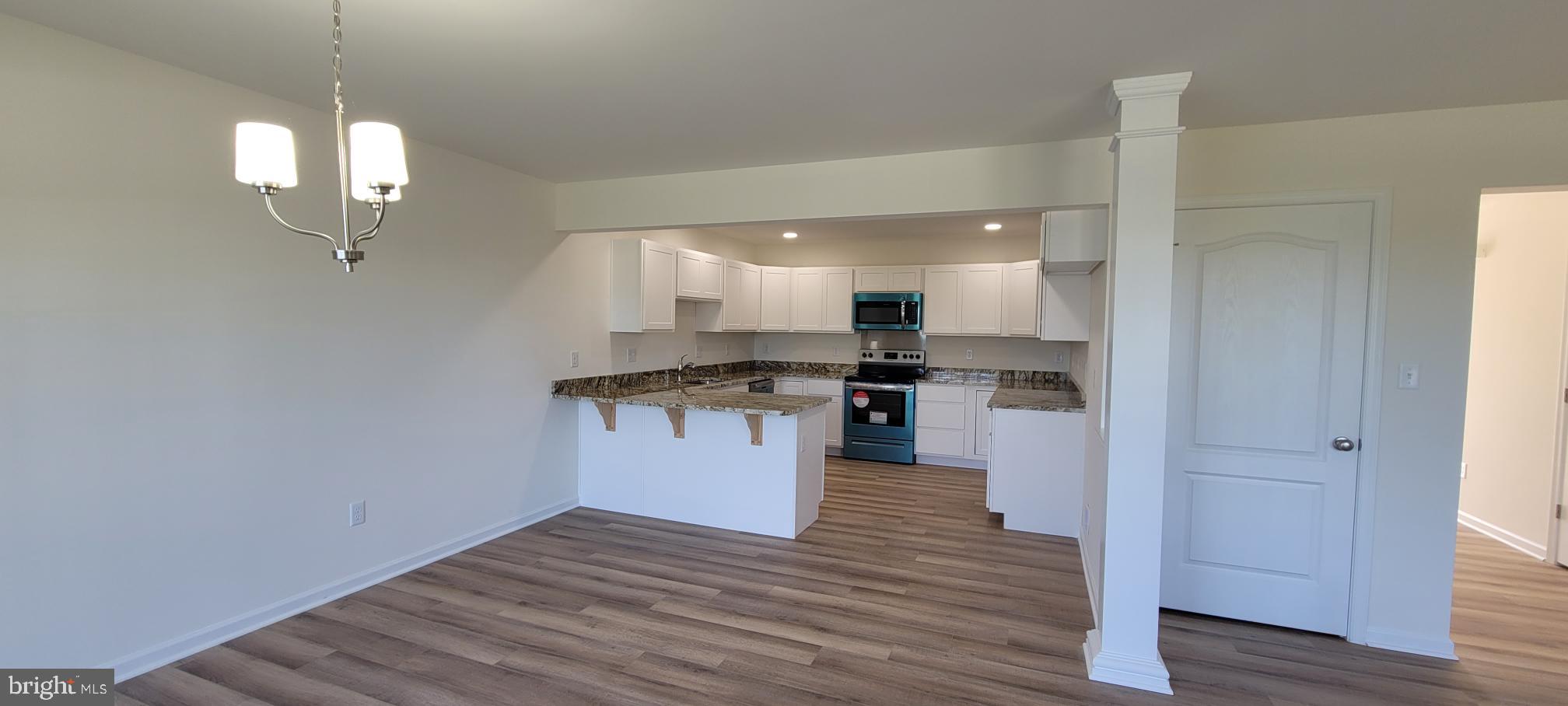 304 Doylestown Road Smyrna, DE 19977 - Photo 4 of 25 Kitchen - Stainless Steel Appliances