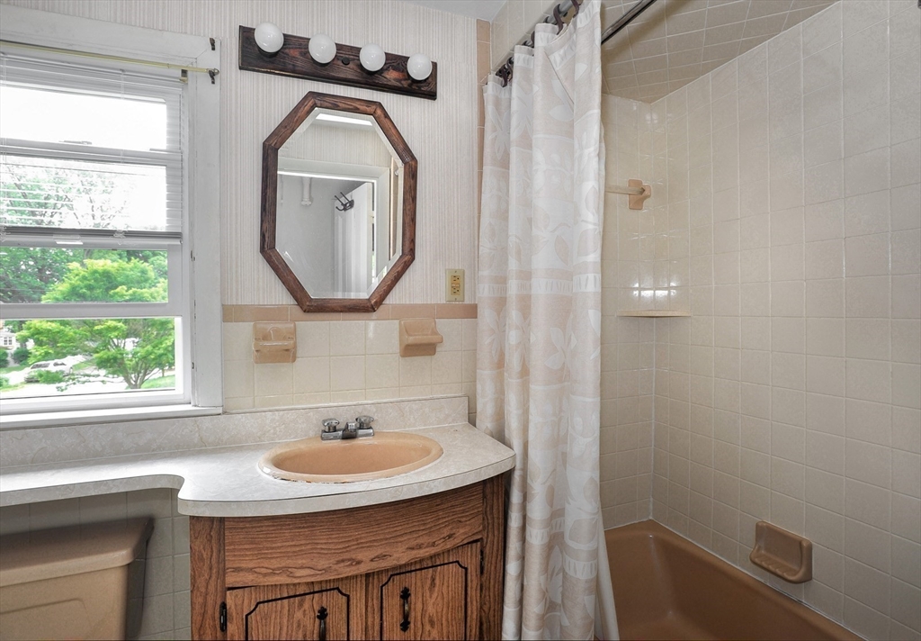 24 Shepard Road Braintree, MA 02184 - Photo 29 of 32 Gallery Image 29