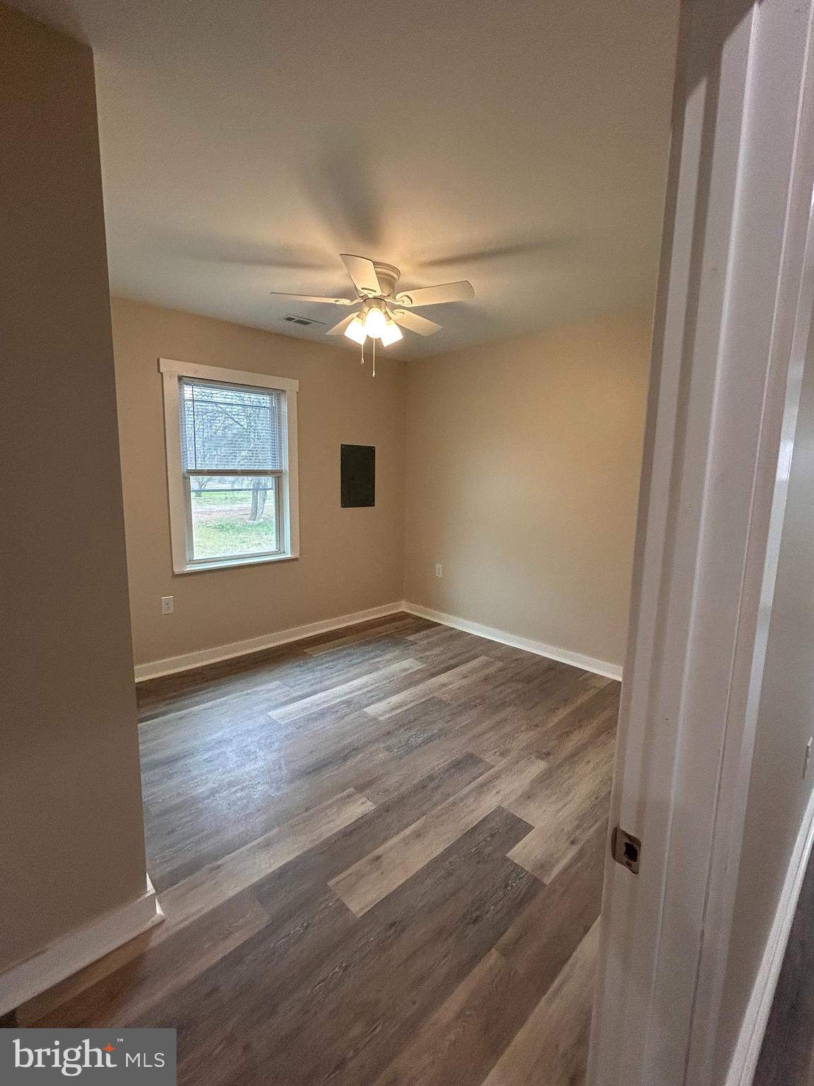 1063 Tanyard Road Woodbury, NJ 08096 - Photo 14 of 21